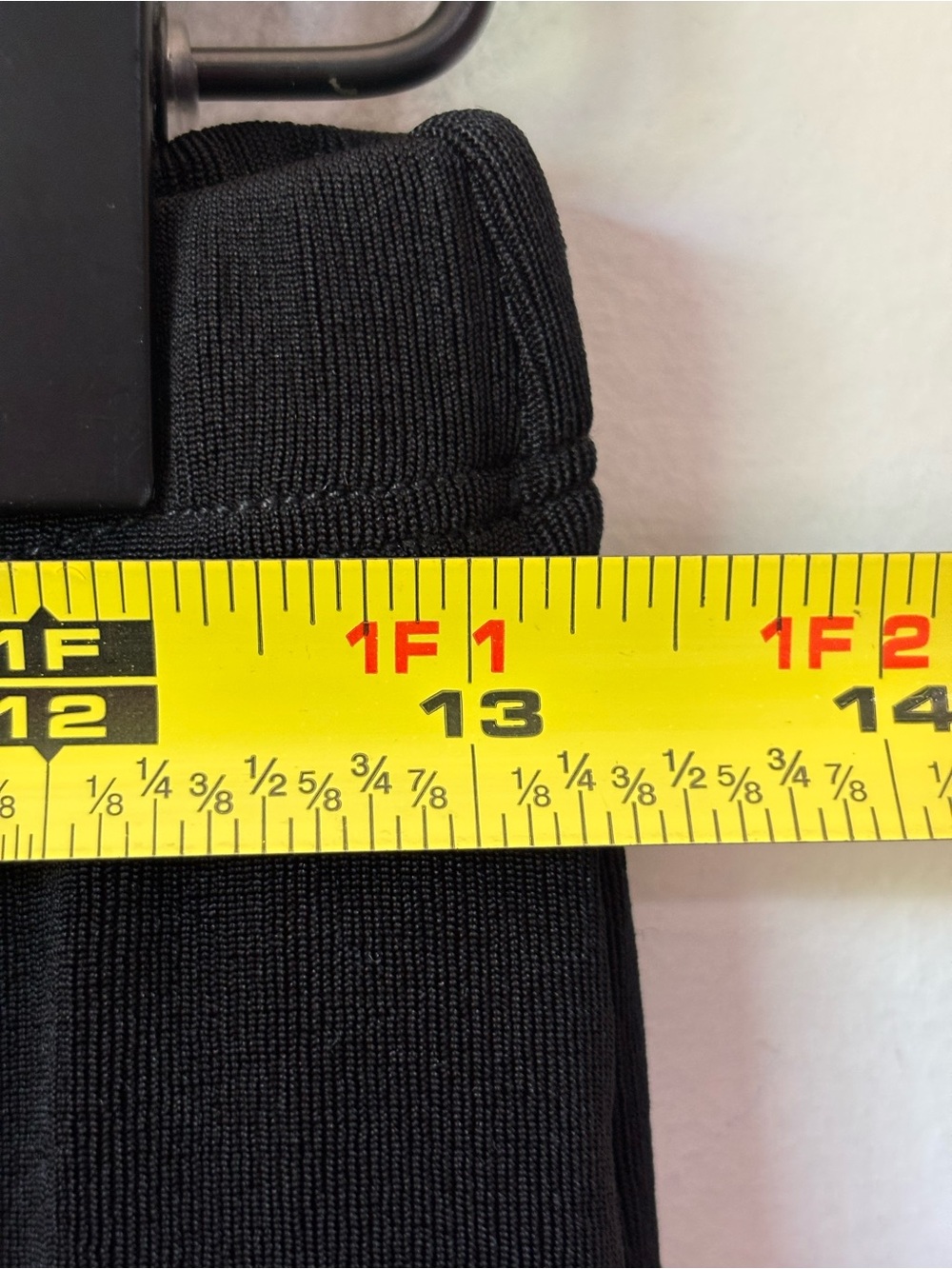Chico's Travelers Pants Womens Sz 1 medium Black Slinky cruise Travel Career - Picture 4 of 5